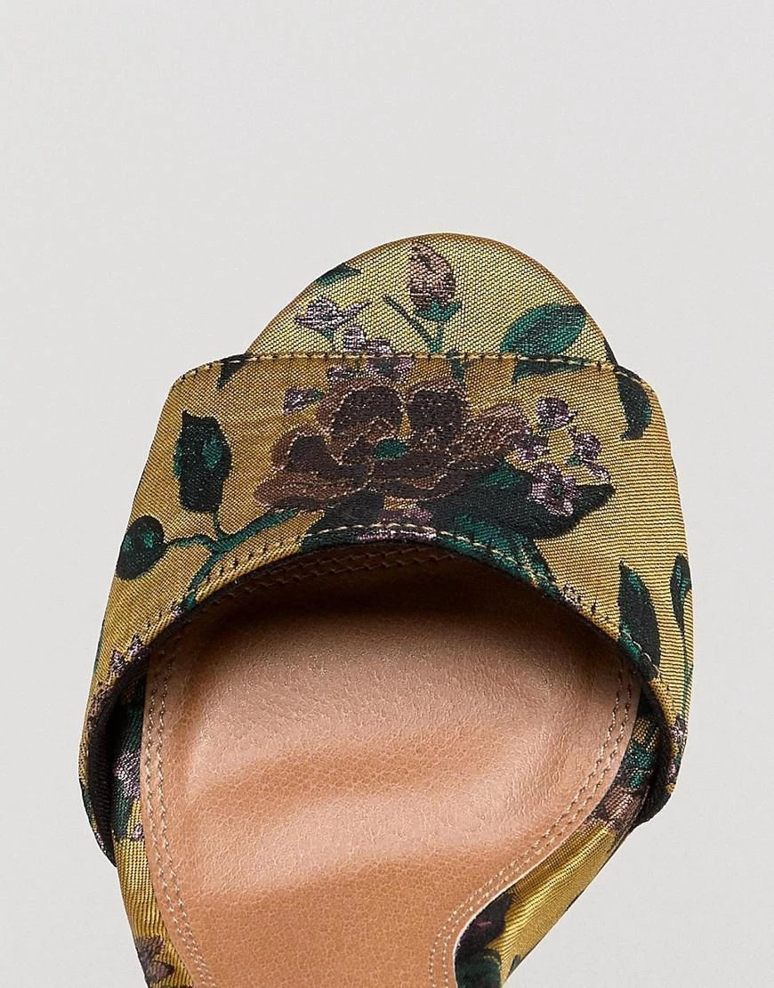 [Sample] Oak Cheese Grater