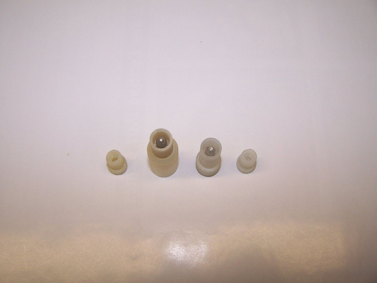 Posi-Lock 12-18 ga.,  30 amp,  .75" to 1.25" Fuse In Line Connector 2PACK FR1218