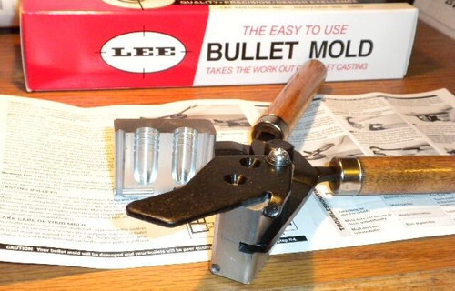 Lee 2-Cavity Bullet Mold 45-70 Government (457 Diameter) 450 Grain  # 90375 New! Lee 2-Cavity Bullet Mold 45-70 Government (457 Diameter) 450 Grain  # 90375 New!