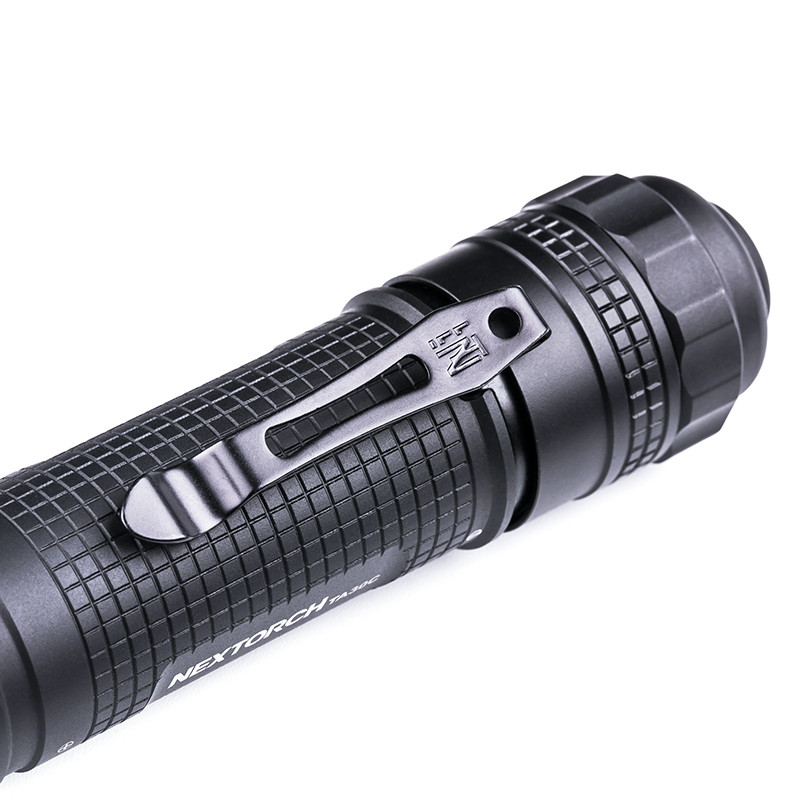 Nextorch ED10 Lampe de poche – 1400 lumens – 4 modes – 18650 Li-ion