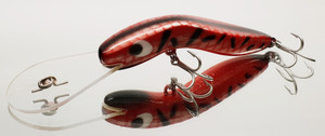 Deadly lure for Yellow Belly, Bass, Murray Cod, Flathead, Jacks, Barra etc.
Dives to 12-15ft, wide action and SUPER TOUGH.

Solid polyurethane.   VMC Hooks