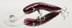 Deadly lure for Yellow Belly, Bass, Murray Cod, Flathead, Jacks, Barra etc.
Dives to 12-15ft, wide action and SUPER TOUGH.

Solid polyurethane.   VMC Hooks
