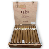 Cigar Etiquette 101: Enjoying Oliva Cigars the Right Way