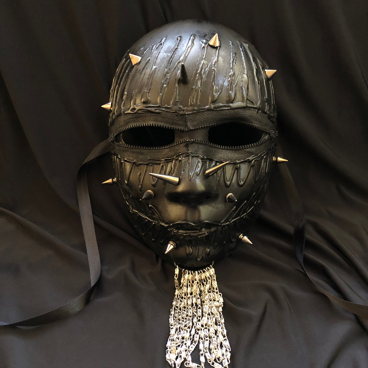 Vador Spike Mask