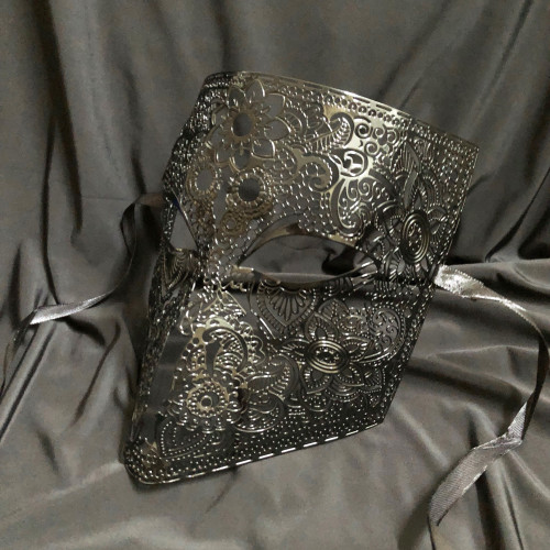 Men's luxury metal mask black