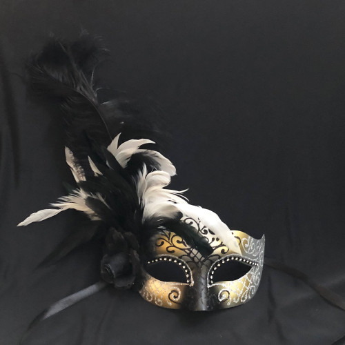 Masquerade feather mask black gold
