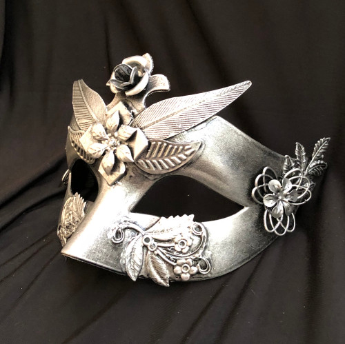 Princes Mask silver