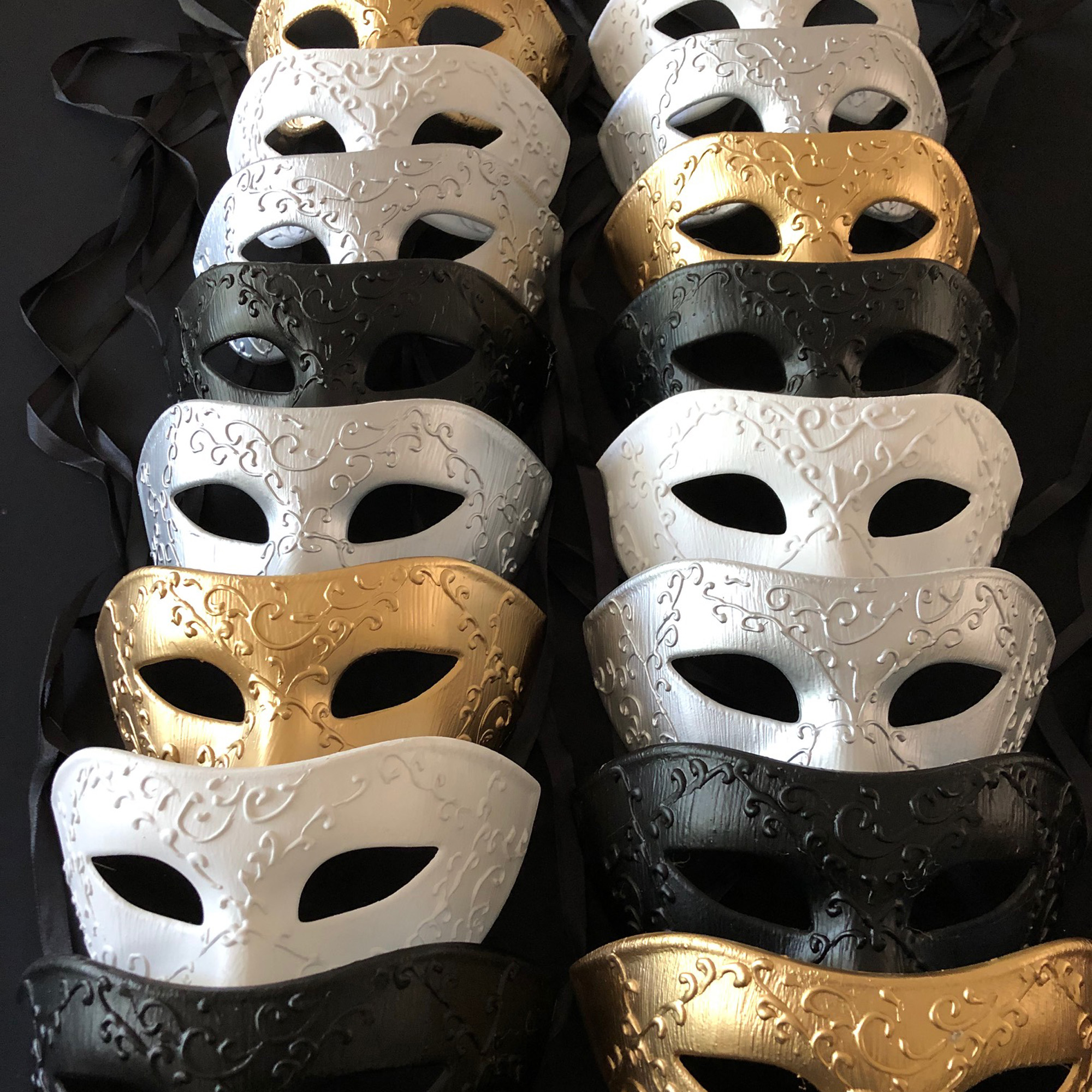Masquerade Mask Party Pack 16 Masks Assorted Color