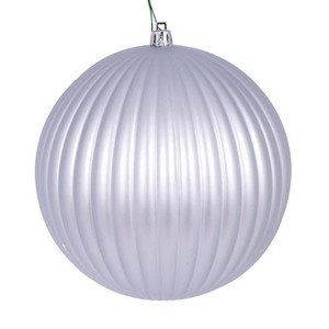  Vickerman N222407DMV 6" Silver Matte Lined Ball Ornament 4/Bg