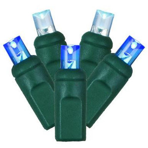 X6G2722CSA Vickerman - 35 ft 70-Light Outdoor Blue White LED Christmas Light String - Green Wire