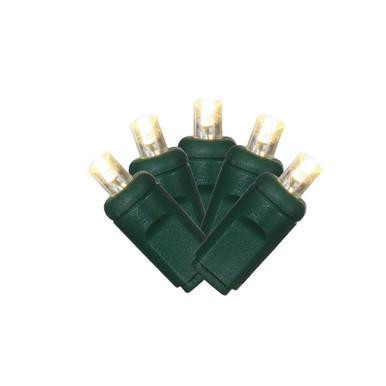 X4G6701TPBG Vickerman - 24 ft 70-Light Outdoor Warm White LED Wide Angle Christmas Light String - Green Wire