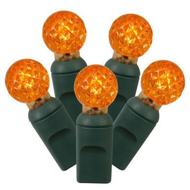 X6G9508 Vickerman - 25 ft 50-Light Outdoor Orange LED Christmas Light String - Green Wire