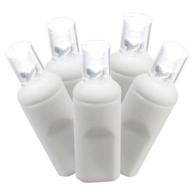 X4W6109PBG Vickerman - 34 ft 100-Light Outdoor Pure White LED Christmas Light String - White Wire