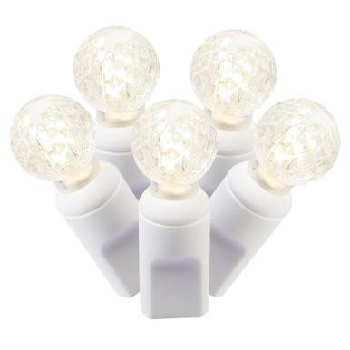 X6W9501PBG Vickerman - 25 ft 50-Light Outdoor Warm White LED Christmas Light String - White Wire