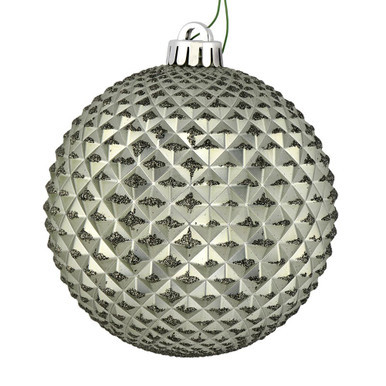 Vickerman N188723D 6" Wrght Iron Durian Glitt Ball Dril 4Bg