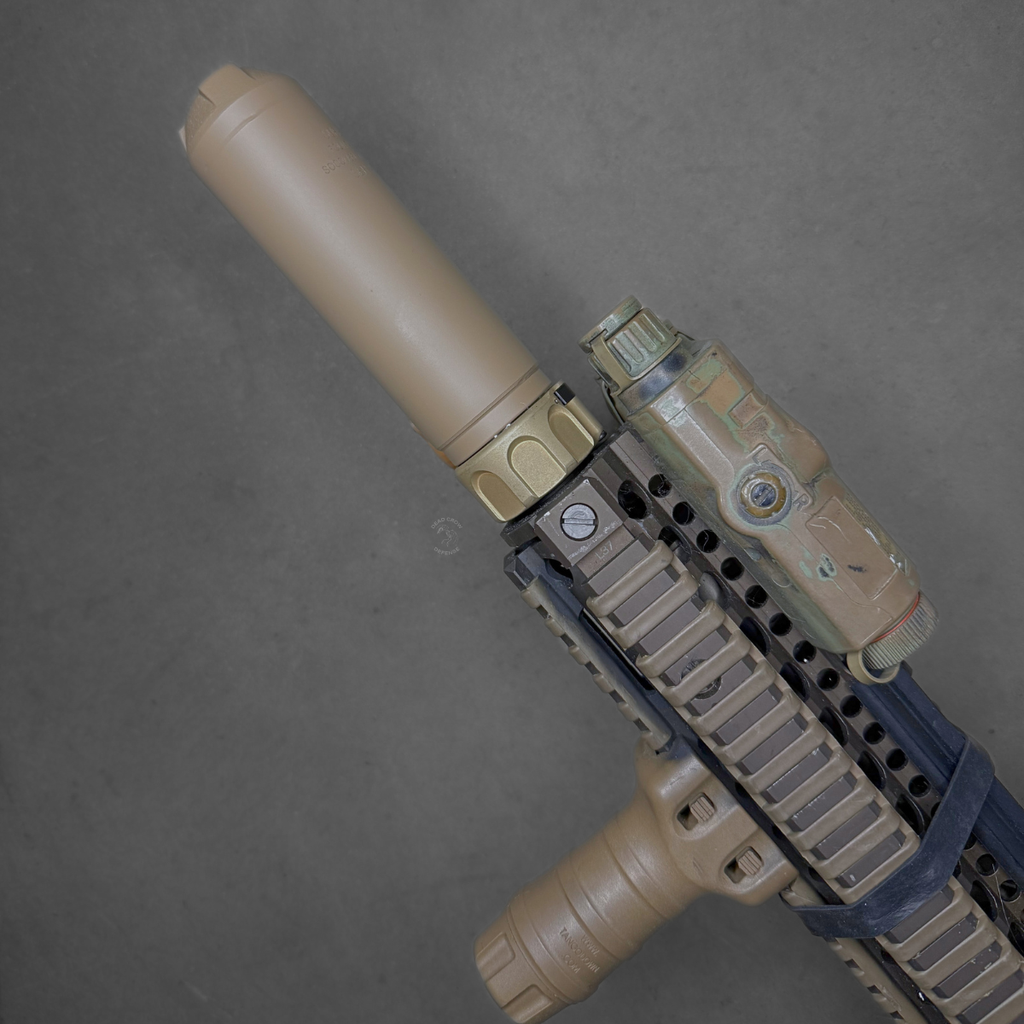 Surefire, SOCOM RC4 Mini Rifle Suppressor, 223 Remington/5.56 NATO, 3D-Printed Inconel Construction, 14.5oz, 1.5" Diameter, 5.5" Length, Low Back Pressure, End Mount Fast-Attach, Cerakote Finish, Flat Dark Earth, SOCOM556-MINI4-DE
UPC: 084871334334, SOCOM556-MINI4-BK
UPC: 084871334327 Dead Crow Defense