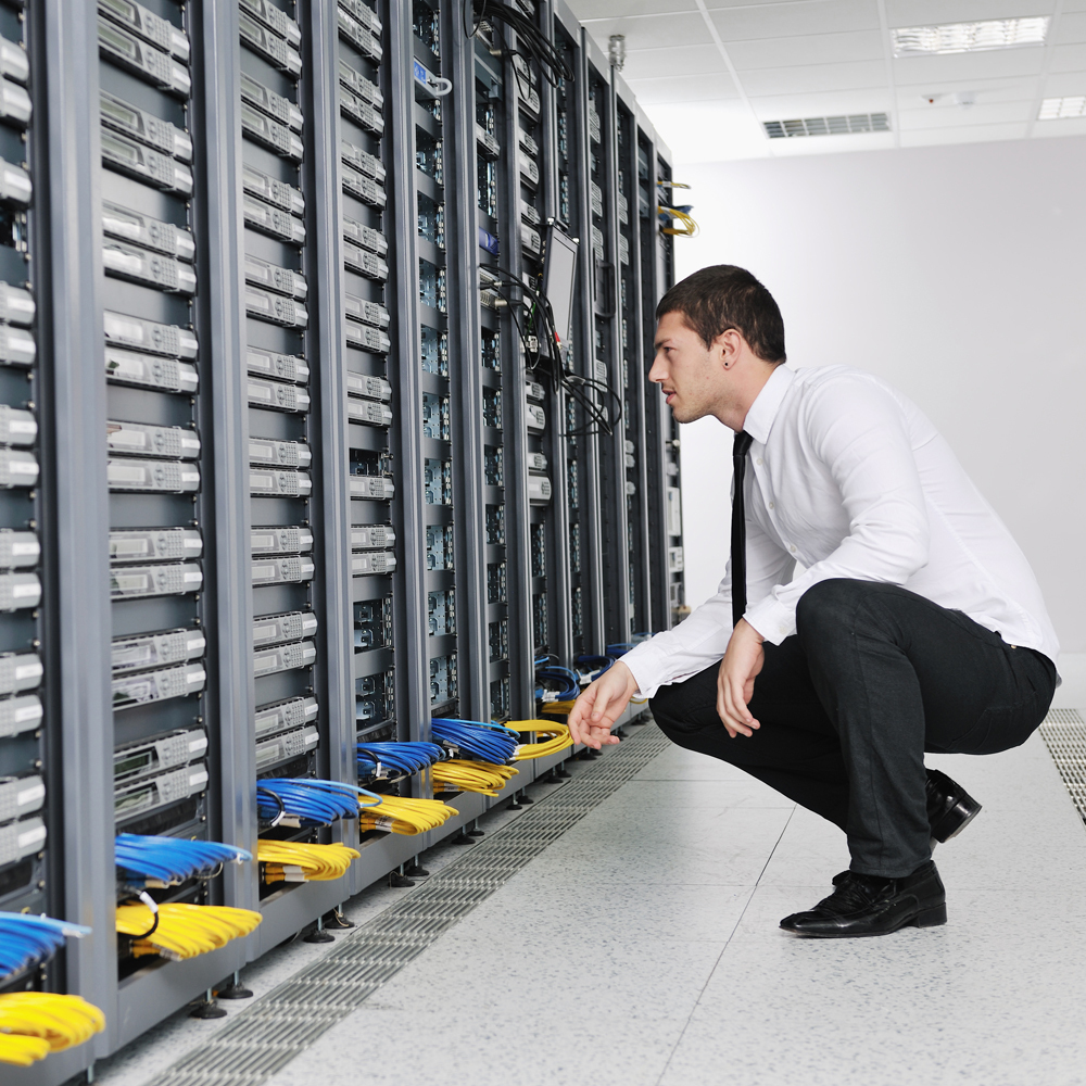 Installing data center rack components Installing server rack components correctly facilitates secure equipment placement, leading to effective power distribution, cooling, and monitoring.