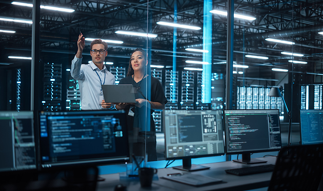 What Makes a Server Rack &ldquo;Standard&rdquo;?