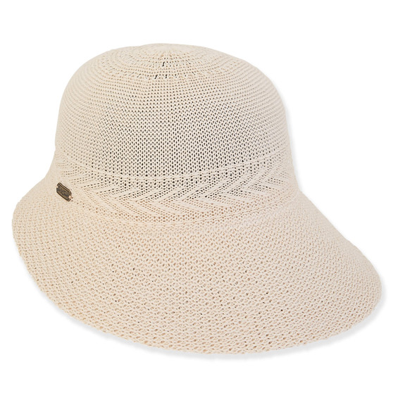 Poly Cap