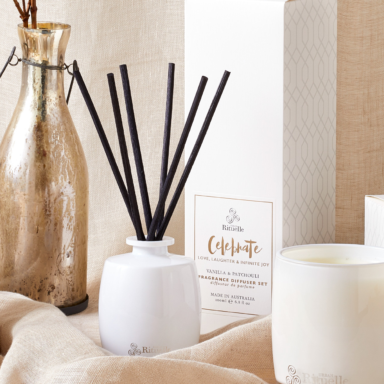 Celebrate - Vanilla & Patchouli - Fragrance Diffuser Set - Scented