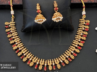 Nikita -  Coral Pearl Short Necklace