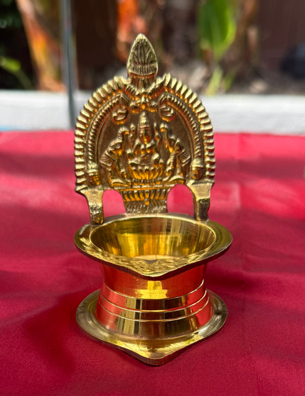 Madhubala - Kamatchi Vilaku