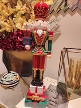Nutcracker With Gifts 