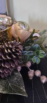 Christmas 2025 Gold Christmas Candle Holder Display Christmas 2025 Gold Christmas Candle Holder Display