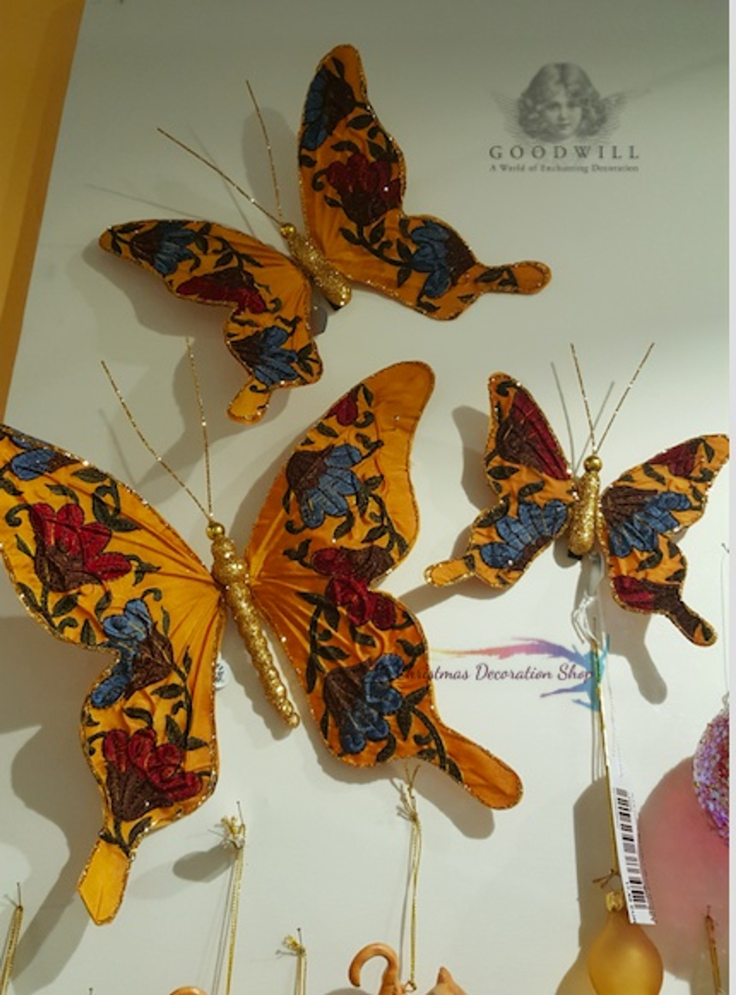 Alice In Winderland Christmas Butterfly's
