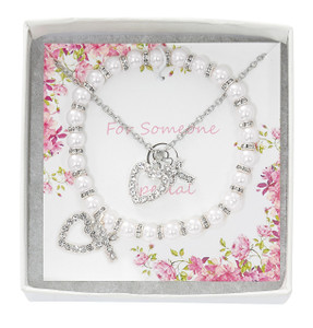 Pearl Bracelet with Crystal Heart Pendant PND14