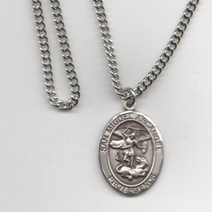 San Miguel el Arcangel - Medalla Grande de Plata de Esterlina, 1" Forma Ovulo San Miguel el Arcangel - Medalla Grande de Plata de Esterlina, 1" Forma Ovulo