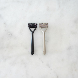 There is no razor like The Leaf, we've completely re-written the future of shaving with this beautiful all metal razor. It's truly designed for any body, shaving anywhere head to toe. What sets it apart? Load multiple blades (you choose: 1, 2 or 3 to customize it), and the unique pivoting head not found on any other safety razor. There is no razor like The Leaf, we've completely re-written the future of shaving with this beautiful all metal razor. It's truly designed for any body, shaving anywhere head to toe. What sets it apart? Load multiple blades (you choose: 1, 2 or 3 to customize it), and the unique pivoting head not found on any other safety razor.