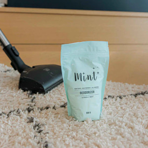 Great for eliminating odours on carpets, couches, mattresses, sinks, garbage bins etc. Infused with mint and citrus Essential Oils. Great for eliminating odours on carpets, couches, mattresses, sinks, garbage bins etc. Infused with mint and citrus Essential Oils.