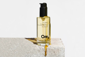 Body oils excel at convenience. Keep this close to your shower and apply on wet skin to lock in water. It absorbs fully, leaving nothing behind but a glow. Replenish parched skin after a day at the beach, try it on your decolletage and shoulders before a night out, or let it help you travel light as a body oil, bath oil, face oil and hair oil.