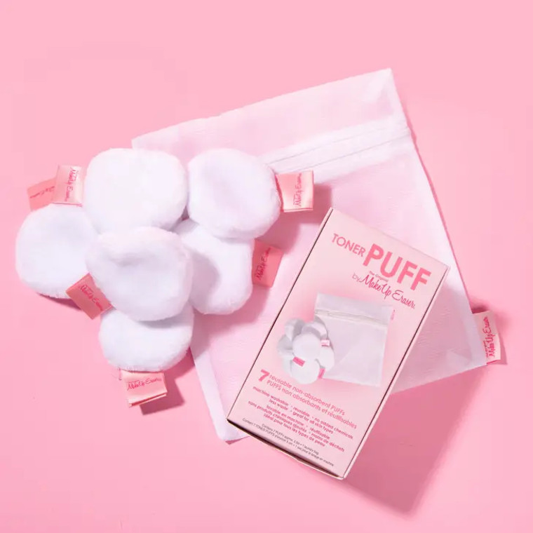 7 non-absorbent PUFFs. Bye bye cotton rounds forever!

Includes:  7 Toner PUFFs + 1 laundry bag. Toner PUFF measures approx. 2.5 in.

Use the Toner PUFF to replace your single-use cotton rounds!

For best results: kickstart your skincare routine with The Original MakeUp Eraser prior to using the Toner PUFF. The Toner PUFF helps eliminate the unnecessary waste of 60 BILLION cotton rounds used each year.

✓ reusable

✓ machine washable

✓ no added chemicals

✓ great for all skin types

✓ eliminates waste

*Machine wash hot & dry with your towel load. Wash in laundry bag. Fabric softener & dryer sheet safe.