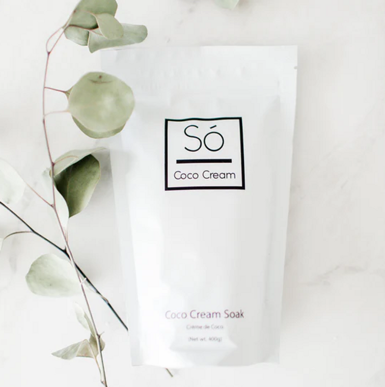 Our richest and most luxurious formula.

Our Coconut Cream Sóak is a vegan coconut milk bath. Safe for those with an allergy to oats and completely gluten free! This formula gently cleanses the most sensitive skin enhancing softness without stripping the natural oils.