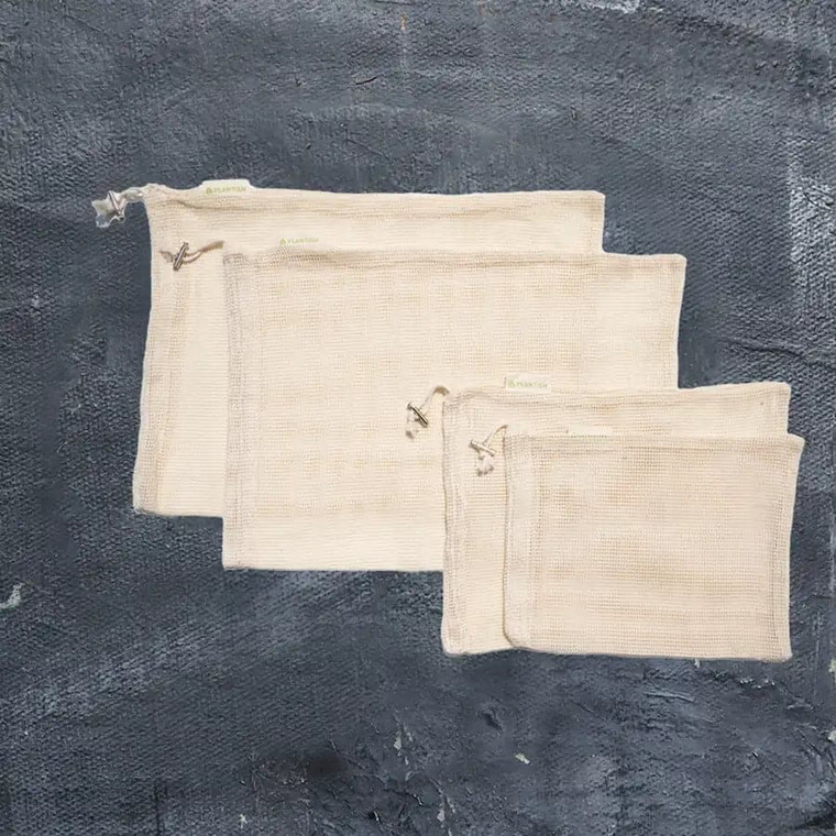 Try our organic cotton  produce bags to store fruits and veggies so they are protected AND fresh! No plastic components, 100% plastic-free.