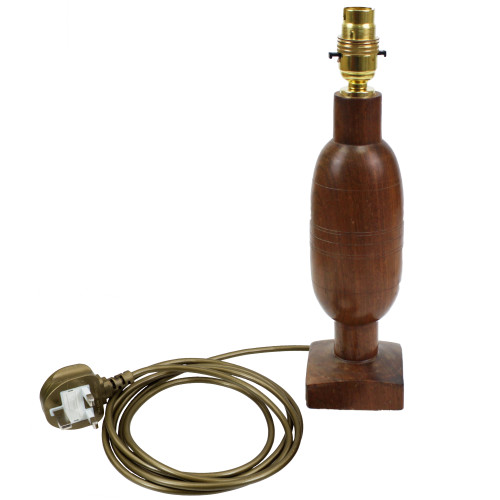 BC | B22 | Bayonet Cap Switched Lampholder and Cable Kit For Wooden Lamp Bases KIT1B BC | B22 | Bayonet Cap Switched Lampholder and Cable Kit For Wooden Lamp Bases KIT1B