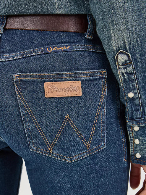 W Wrangler Willow Mid Rise Bootcut - Traci