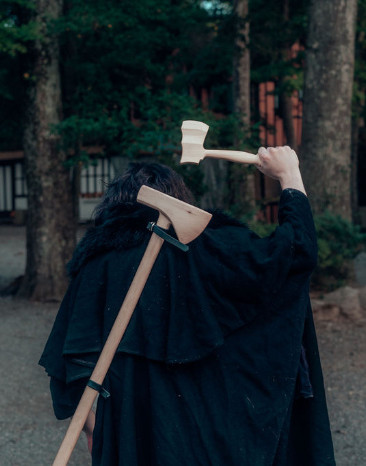 Long Hand Axe