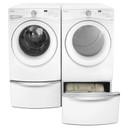 Maytag® Piédestal avec poignée chromée et tiroir de rangement - 15.5 po (39.37 cm) XHPC155XW