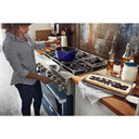 Cuisinière commerciale intelligente bicombustible KitchenAid®, 6 brûleurs, 36 po KFDC506JIB