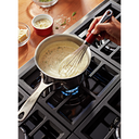 Table de cuisson commerciale au gaz avec 6 brûleurs et plaque chauffante - 48 po KitchenAid® KCGC558JSS
