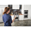 Kitchenaid® Cuisinière commerciale intelligente bicombustible avec 4 brûleurs - 30 po KFDC500JSS