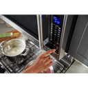 Four à micro-ondes de 30 po avec puissance de cuisson de 900 watts et 7 fonctions de capteur KitchenAid® YKMHS120ES