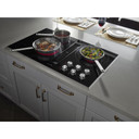 Table de cuisson électrique Jenn-Air® JX3® à évacuation descendante, 36 po JED3536GS
