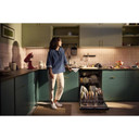 Kitchenaid® Lave-vaisselle à troisième panier avec Max Jets™ à 360° et système de séchage avancé ProDry™ et éclairage à DEL ultra vif - 44 dBA KDTS724SJP