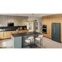 Kitchenaid® Réfrigérateur à portes françaises et profondeur de comptoir avec distributeur intérieur - 24 pi cu et 26 po KRFC236SJP