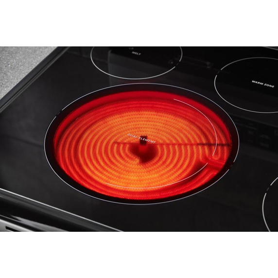 Whirlpool® Cuisinière électrique non encastrée avec technologie Frozen BakeTM - 6.4 pi cu YWFE775H0HV