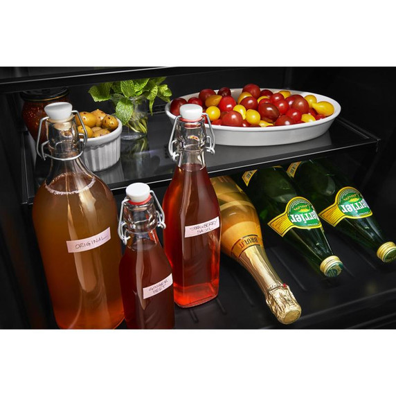 Kitchenaid® Réfrigérateur sous le comptoir avec porte en acier inoxydable - 24 po KURL114KSB